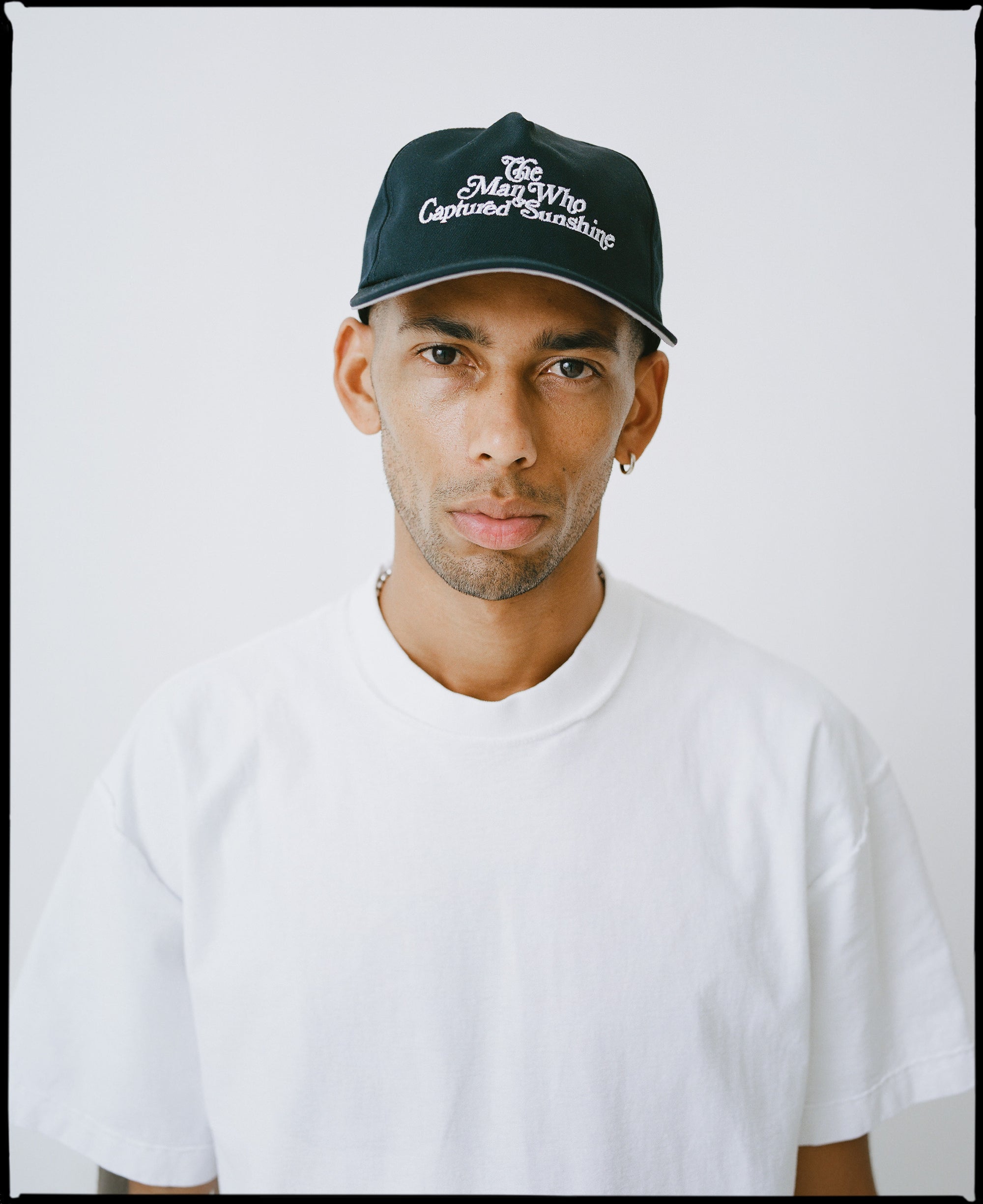 BLACK SUNSHINE VISOR